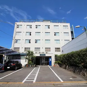 ホテル クレサンテーム **